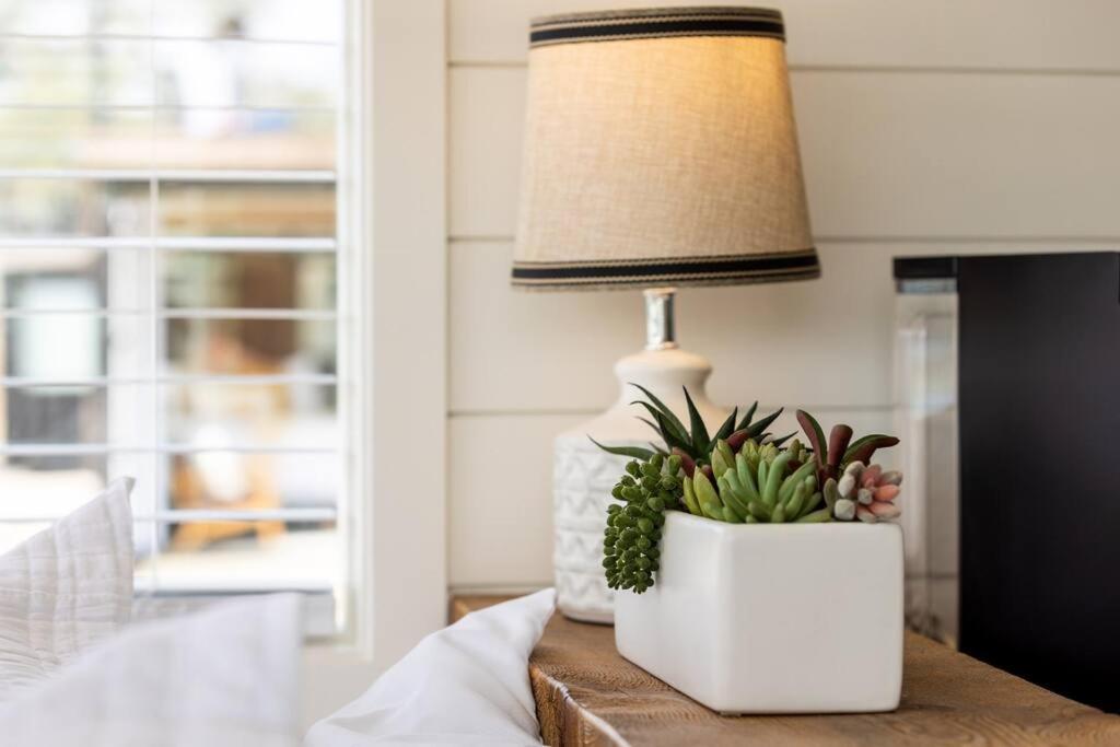 New The Perry Cozy Container Home Fredericksburg Esterno foto